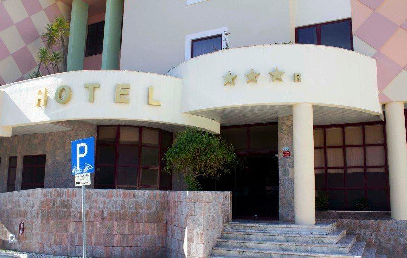 Hotel Arangues Setubal Exterior photo