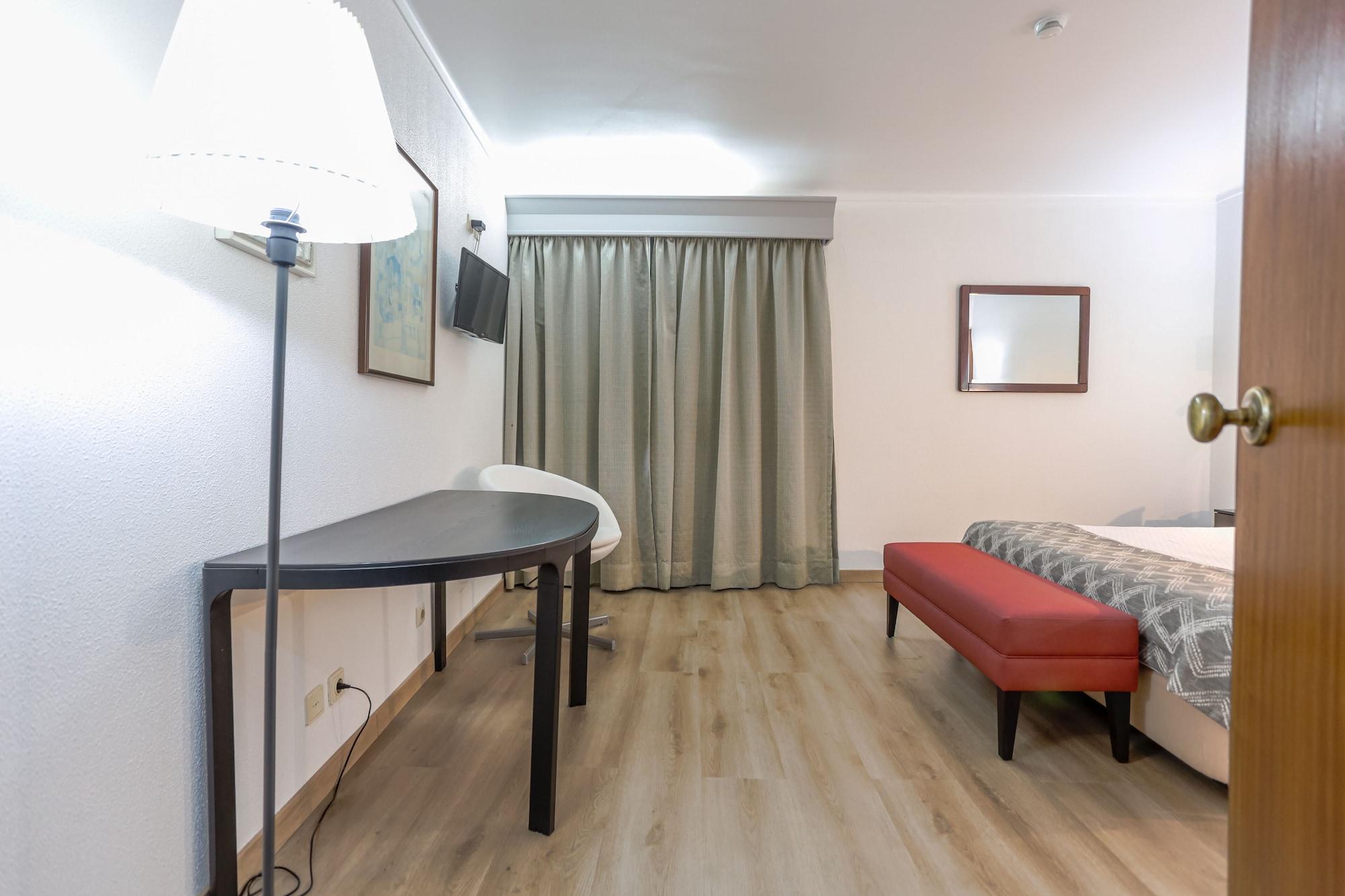 Hotel Arangues Setubal Exterior photo