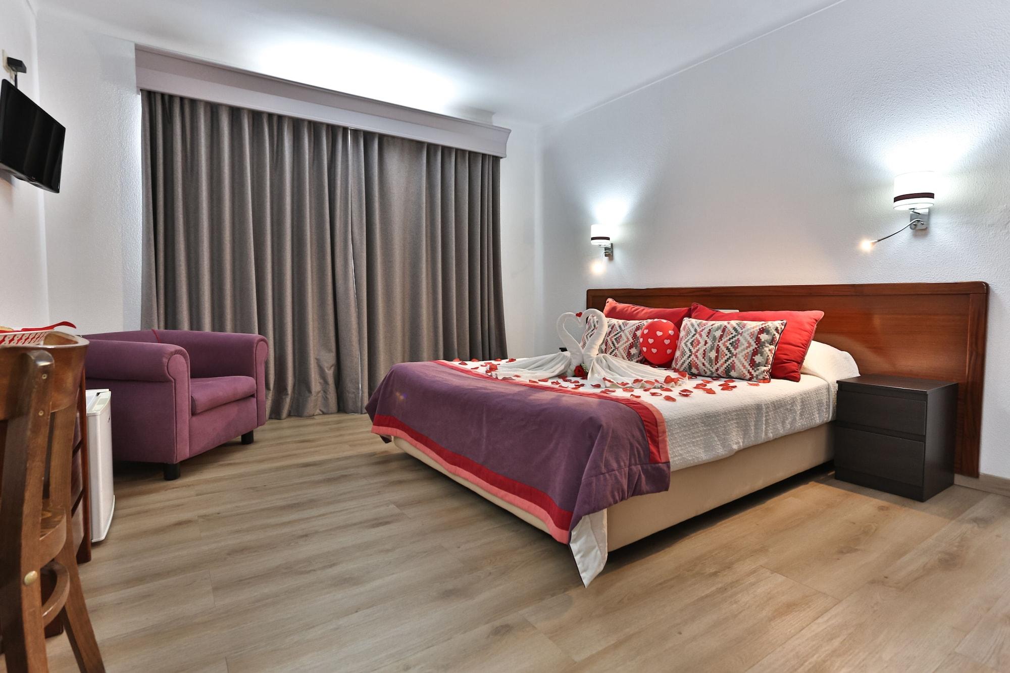 Hotel Arangues Setubal Exterior photo
